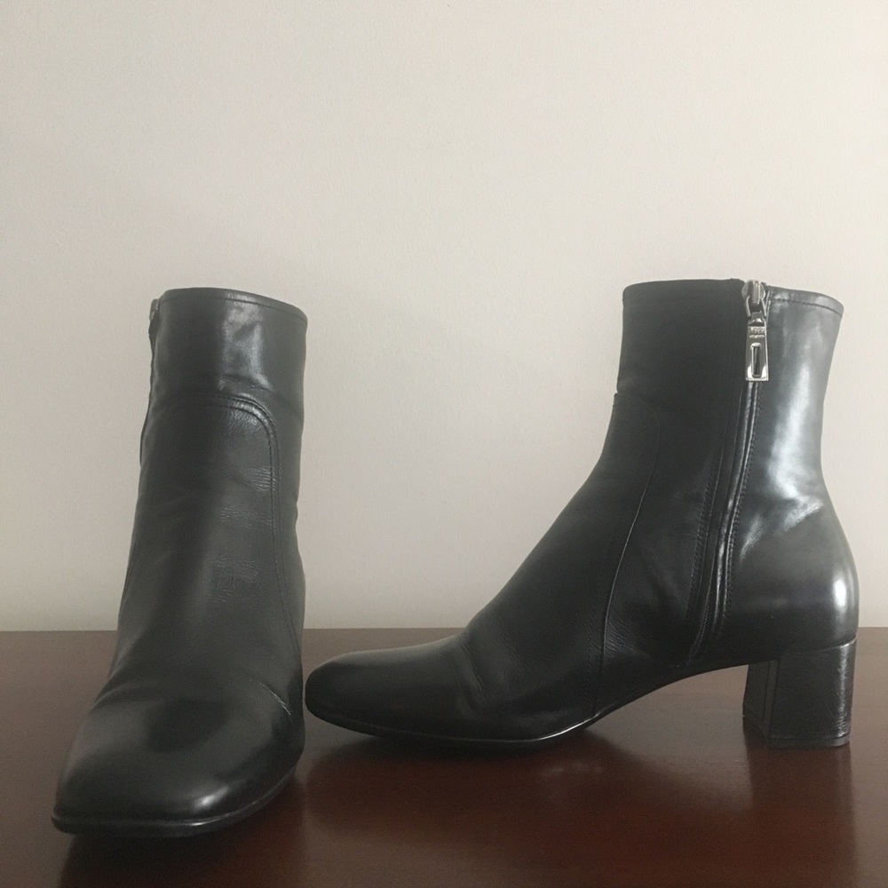 SOLD Prada Black Leather Bootie Sz 38.5 - Picture 1 of 12
